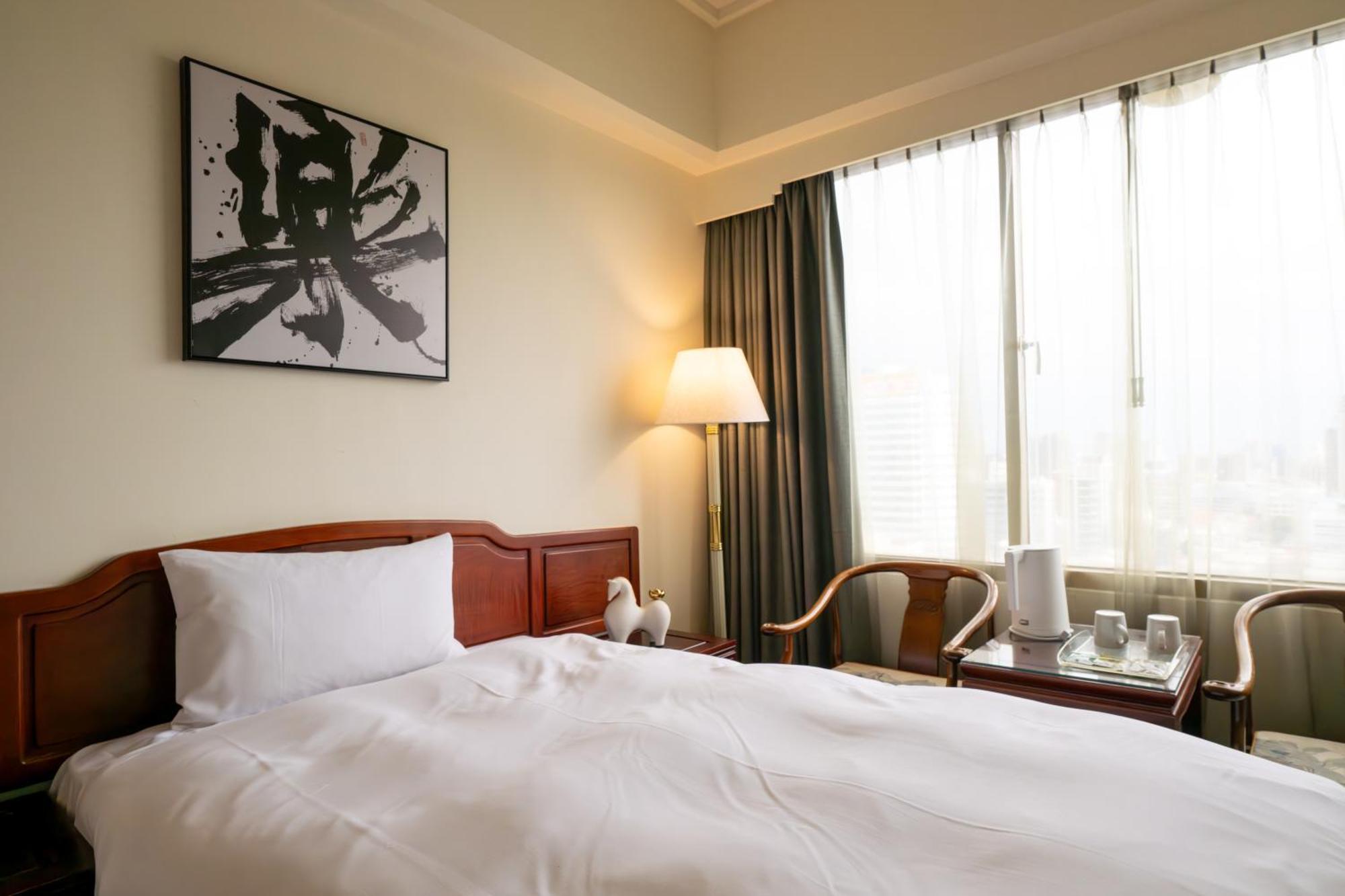T Hotel Taichung Exterior photo